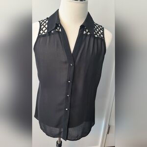 Black XL Sheer Sleeveless Button Up Top With Silver Accents